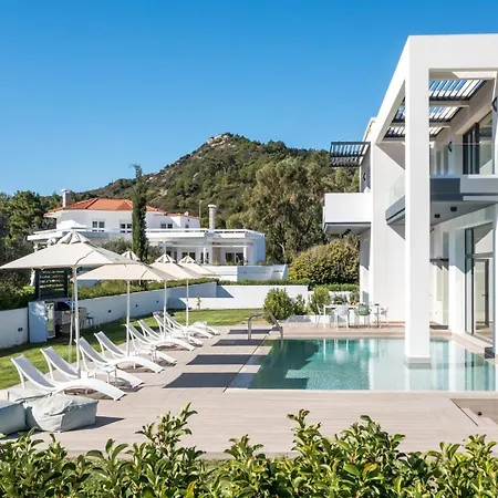 Armonia Luxury Villa *