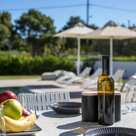 Armonia Luxury Villa *