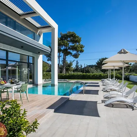 Armonia Luxury إياليسوس