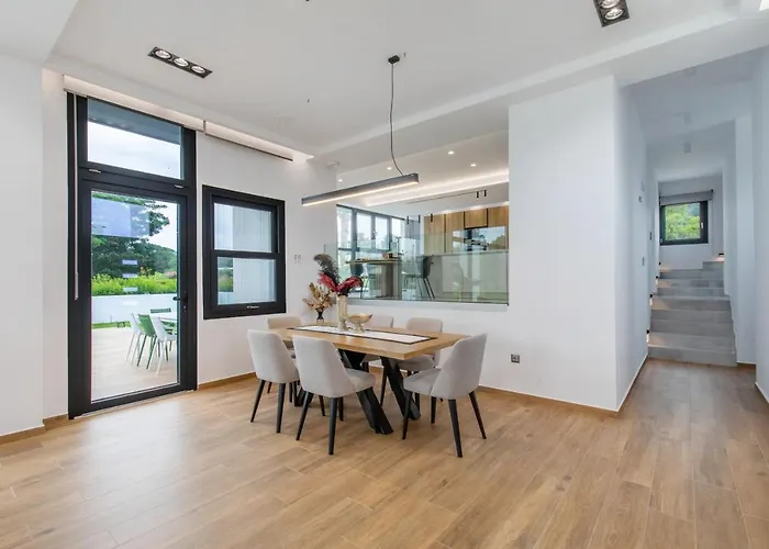 Armonia Luxury Villa Ialisos