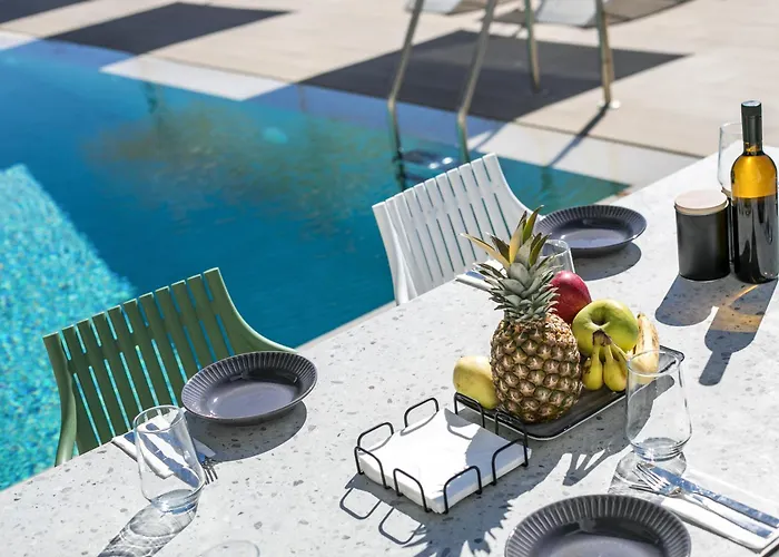 Armonia Luxury Villa *