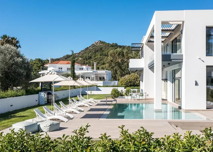 Armonia Luxury Villa *